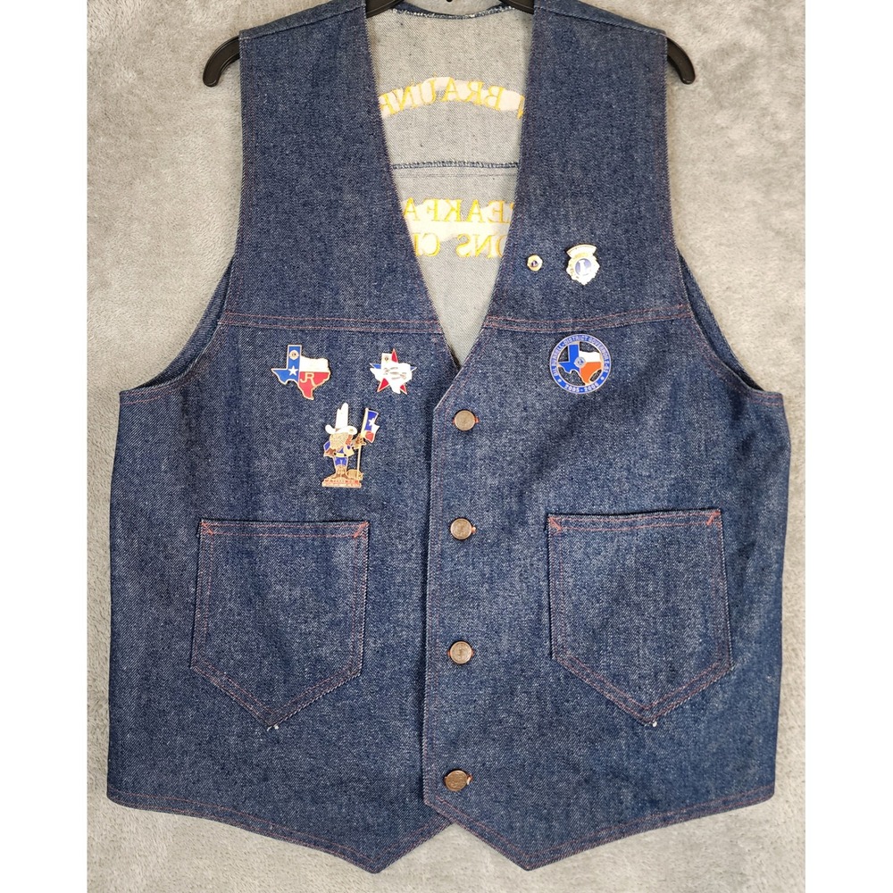 Vintage Denim Vest Mens Medium Blue New Braunfels Breakfast Lions Club Texas Pin
